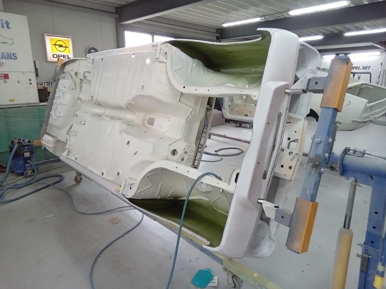 Opel-Kadett-B-station-nr-04-273