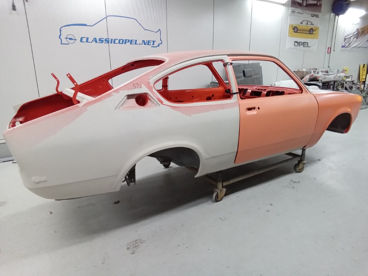Opel-Kadett-C-GTE-replica-nr-52-102