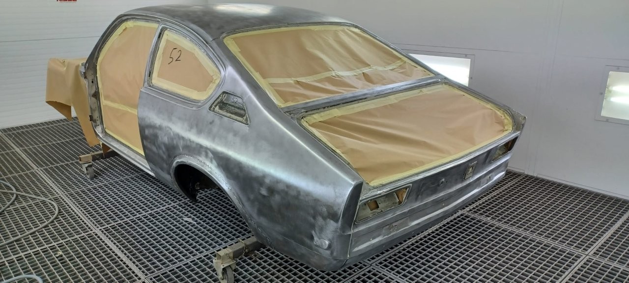 Opel-Kadett-C-GTE-replica-nr-52-129