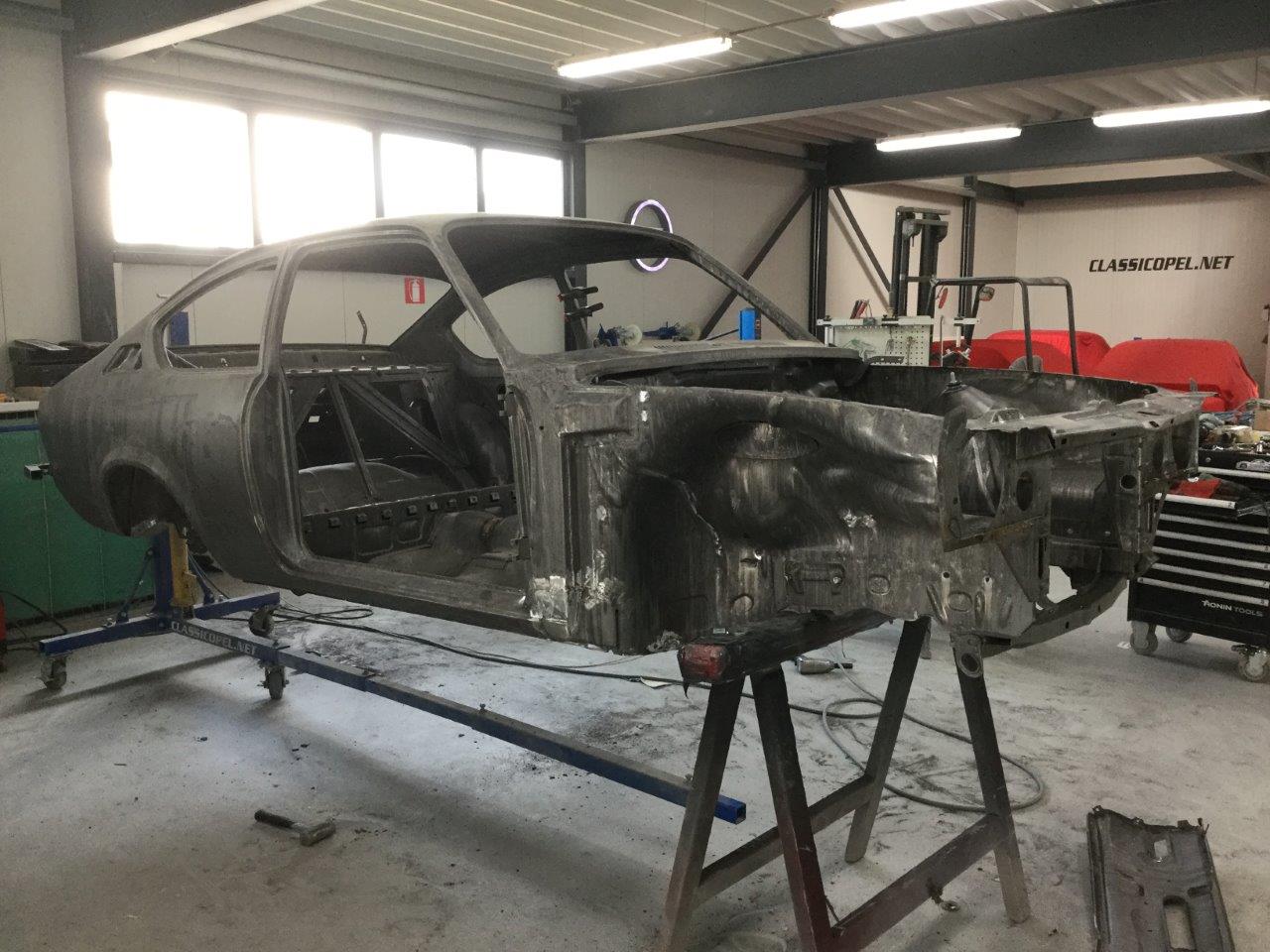 Opel-Kadett-C-GTE-nr-25-152