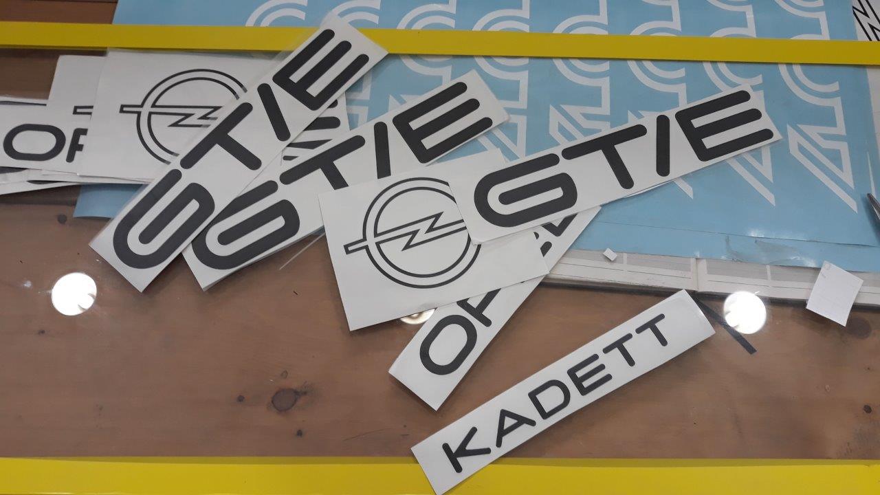 Opel-Kadett-C-GTE-nr-25-300