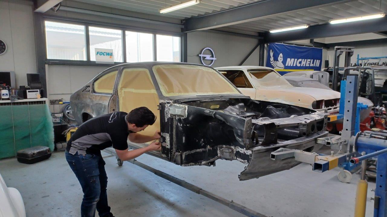 Opel-Kadett-C-Coupe-nr-39-166