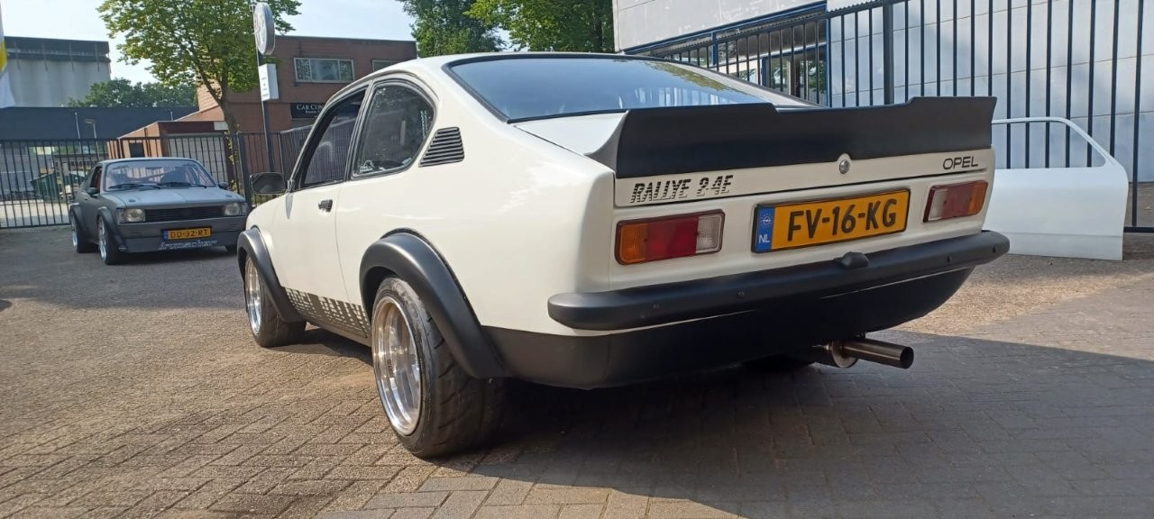 pOpel-Kadett-C-Coupe-nr-43-503