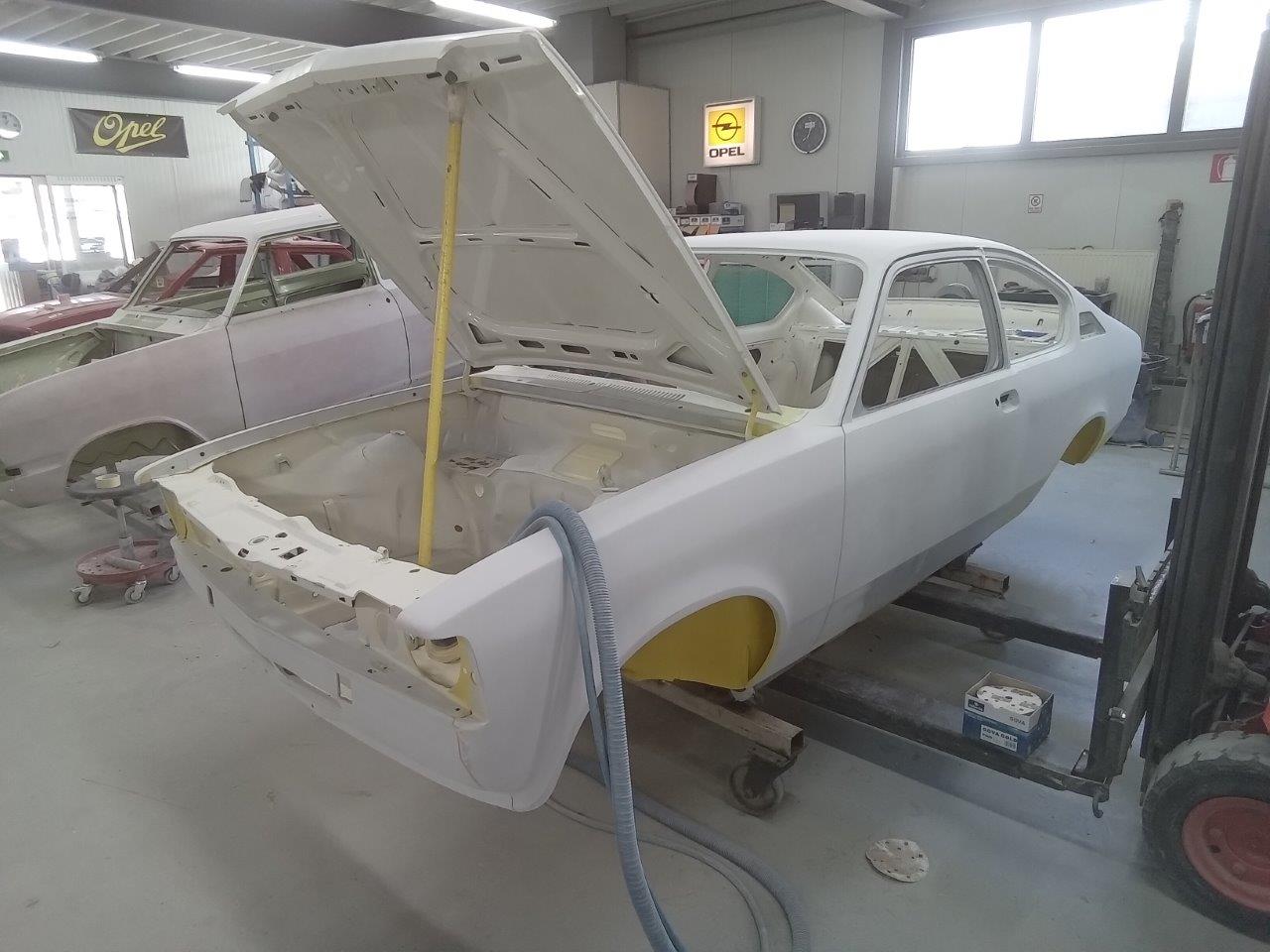 Opel-Kadett-C-Coupe-nr-44-220