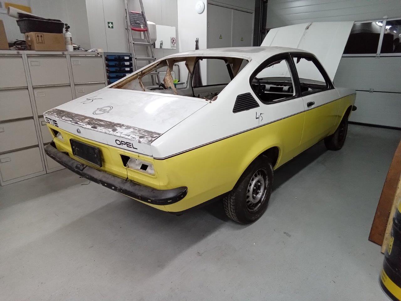 Opel-Kadett-C-Coupe-nr-45-102