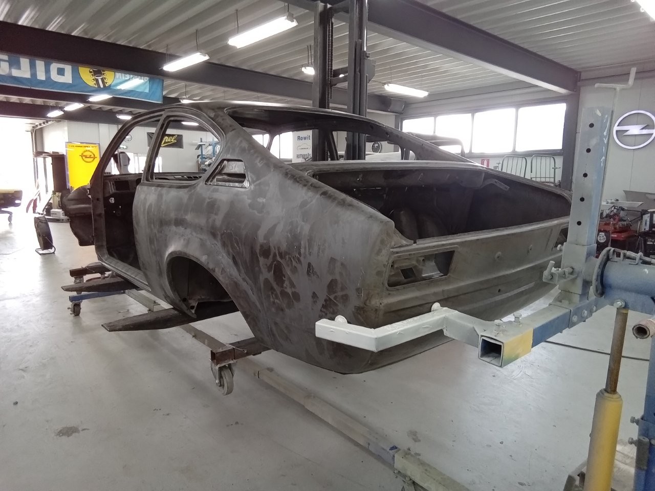 Opel-Kadett-C-Coupe-nr-51-122