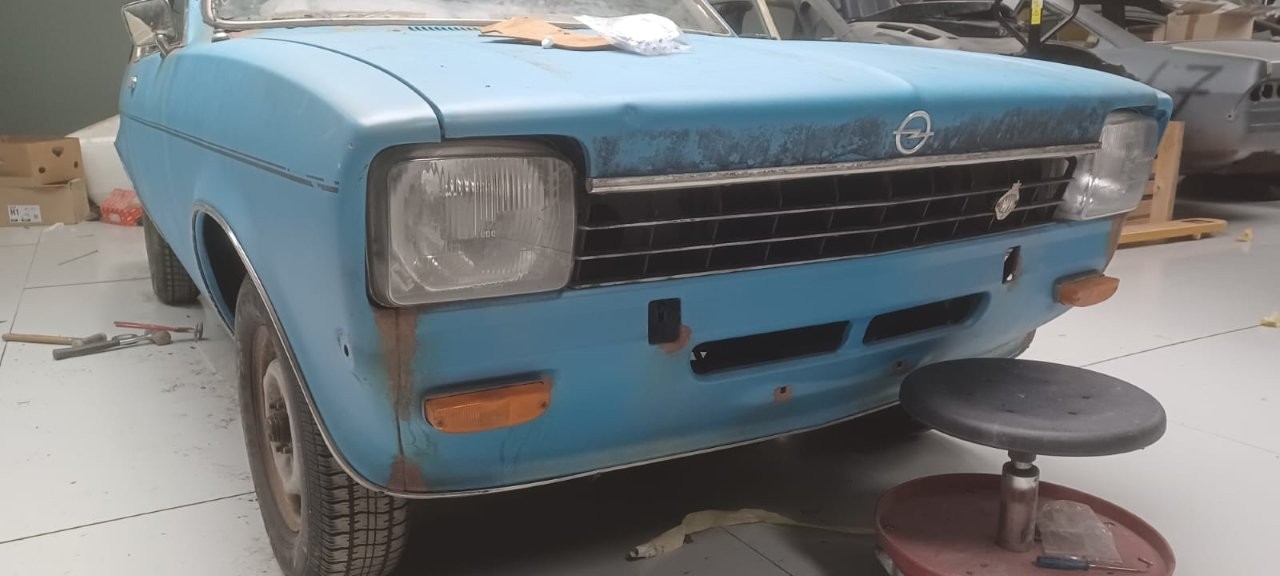 Opel-Kadett-C-Coupe-patina-102
