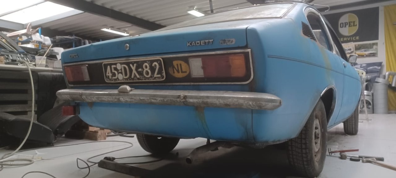 Opel-Kadett-C-Coupe-patina-103