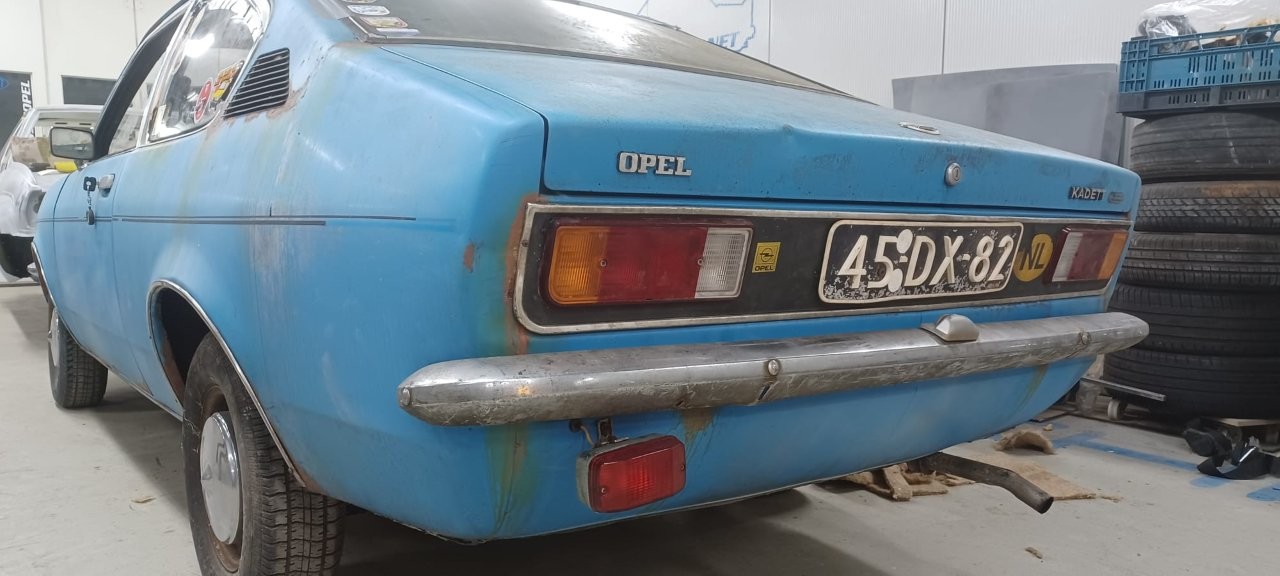 Opel-Kadett-C-Coupe-patina-105