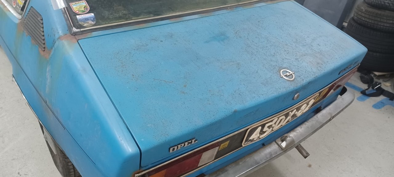 Opel-Kadett-C-Coupe-patina-114