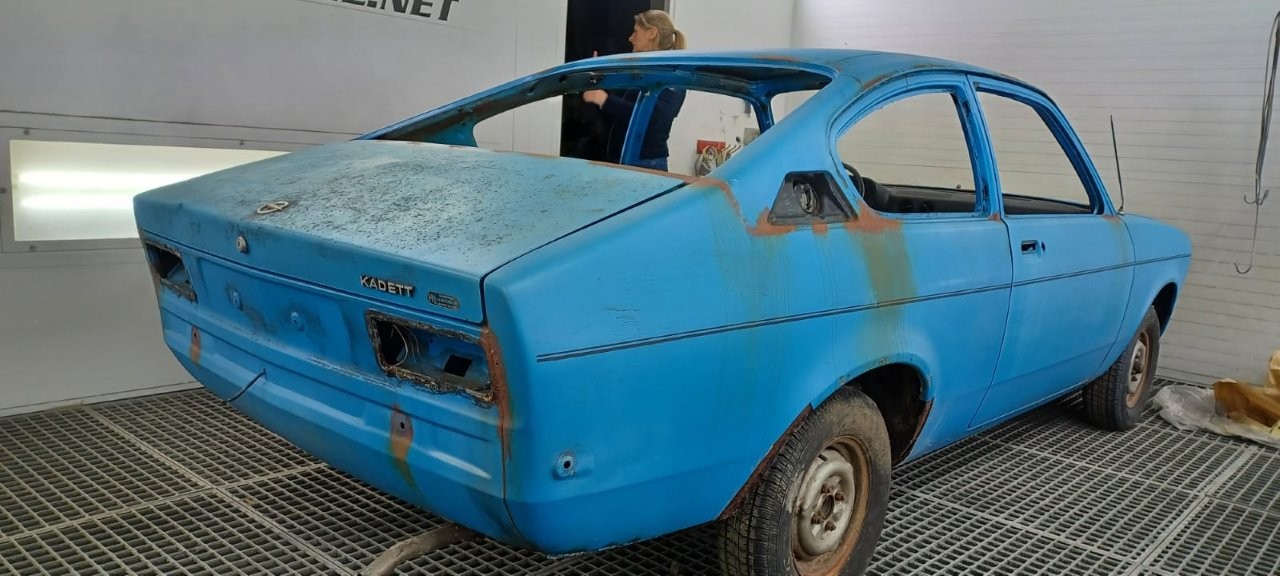 Opel-Kadett-C-Coupe-patina-125