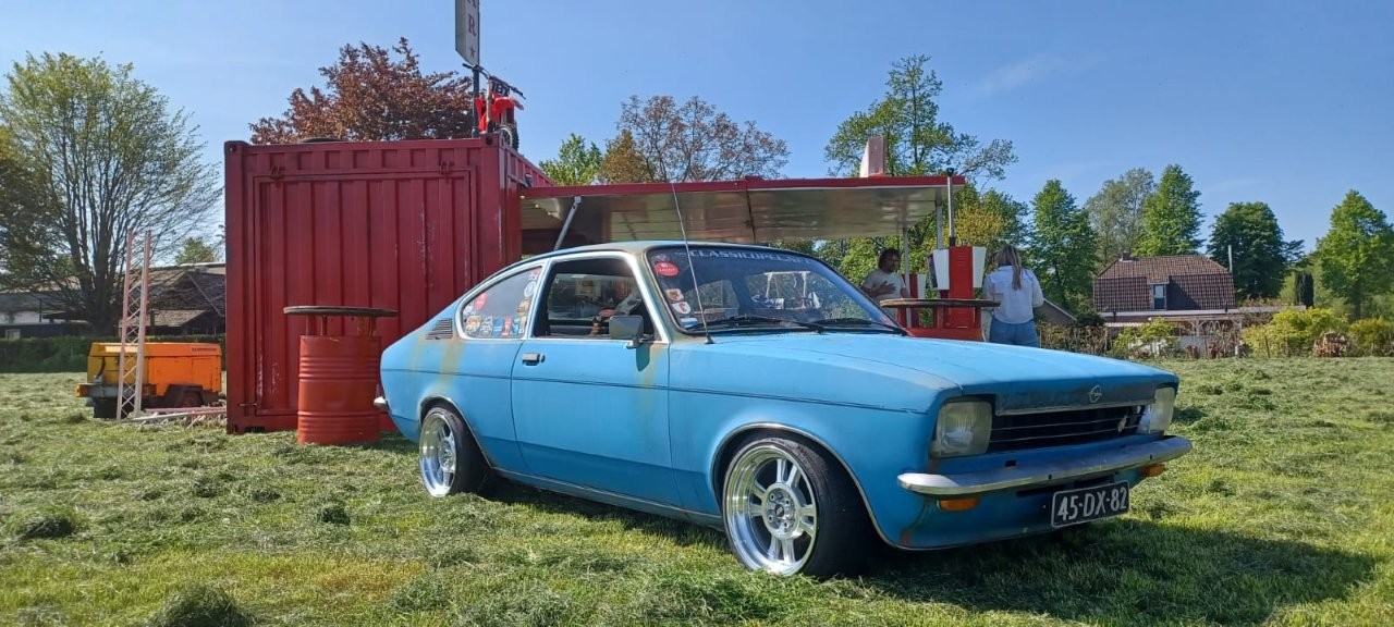 Opel-Kadett-C-Coupe-patina-149
