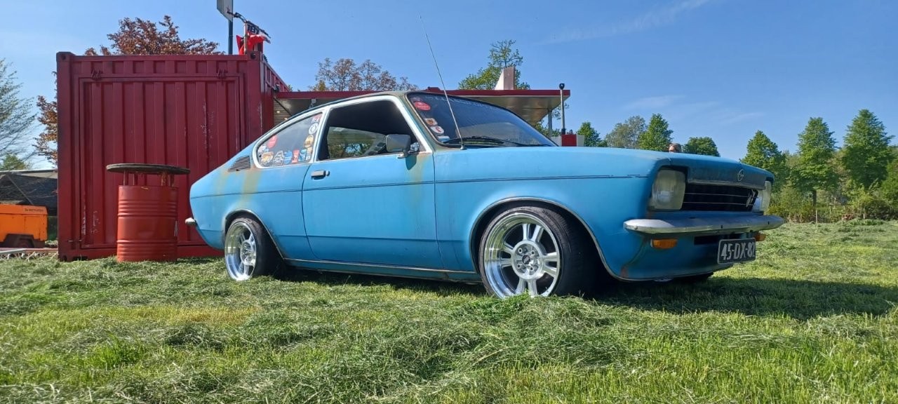 Opel-Kadett-C-Coupe-patina-152