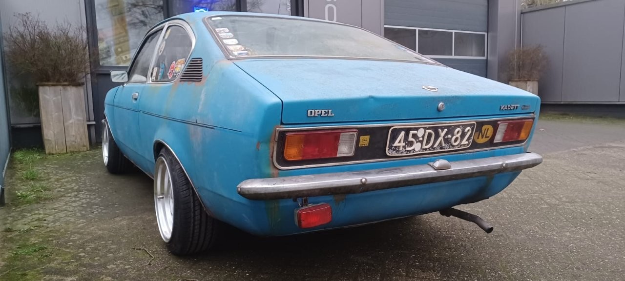 Opel-Kadett-C-Coupe-patina-154
