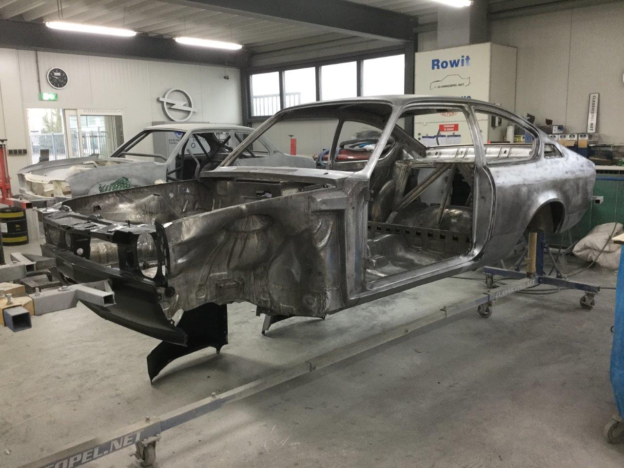 Opel-Kadett-C-GTE-nr-31-142-142