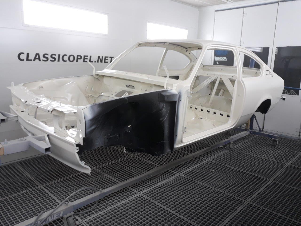 Opel-Kadett-C-GTE-nr-31-142-200