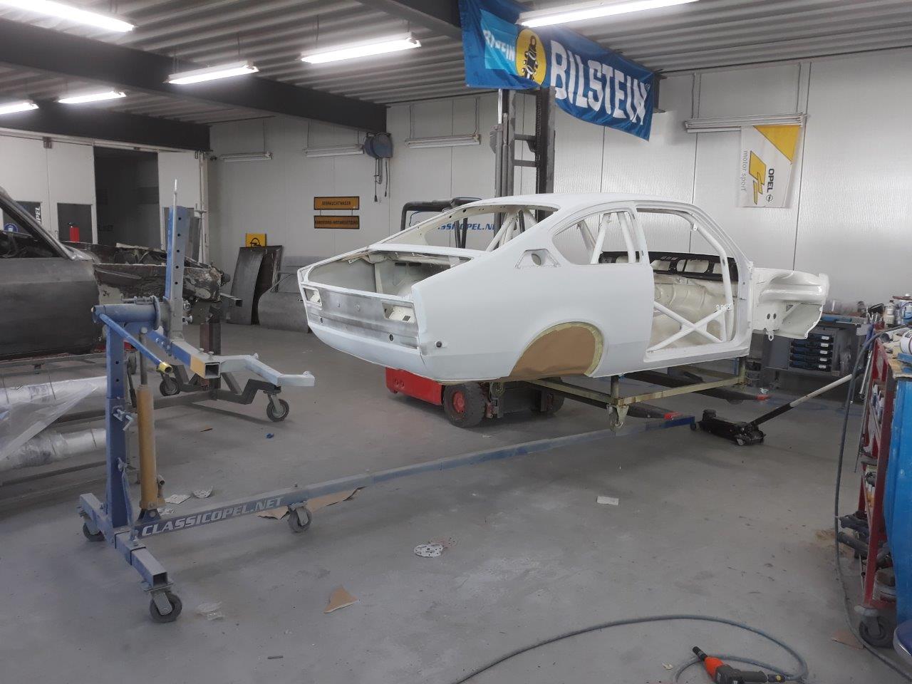 Opel-Kadett-C-GTE-nr-31-142-240