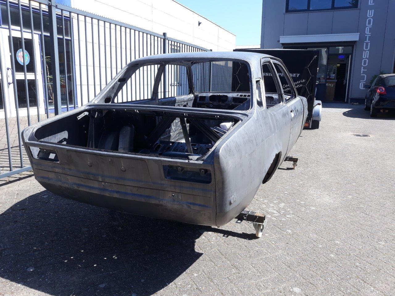 Opel-Kadett-C-sedan-nr-01-103-116