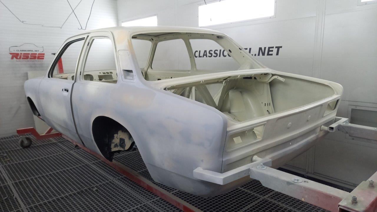 Opel-Kadett-C-sedan-nr-01-103-153