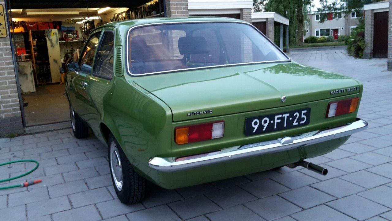 Opel Kadett C sedan nr 01 (262)