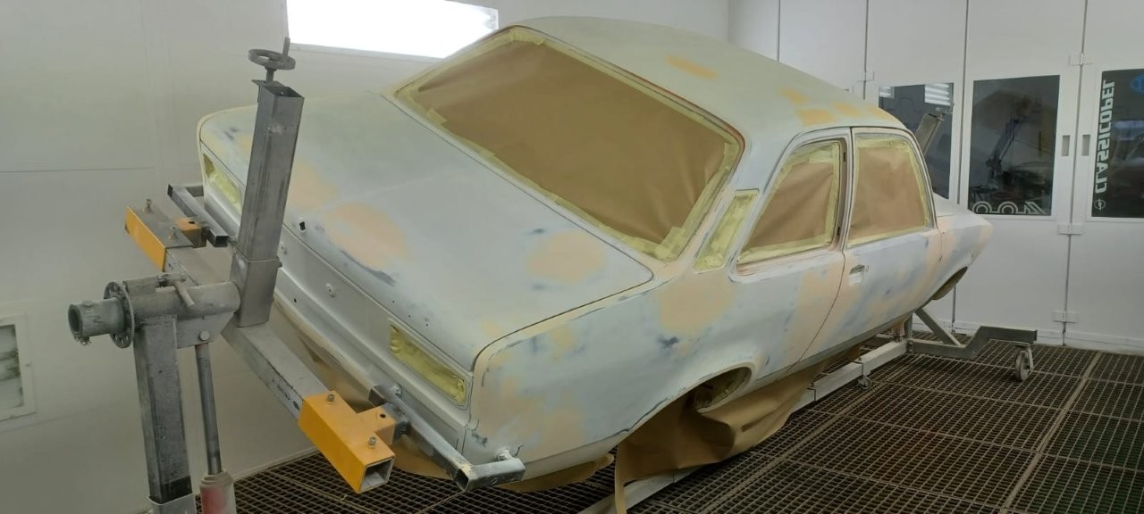 Opel-Kadett-C-Sedan-nr-03-274