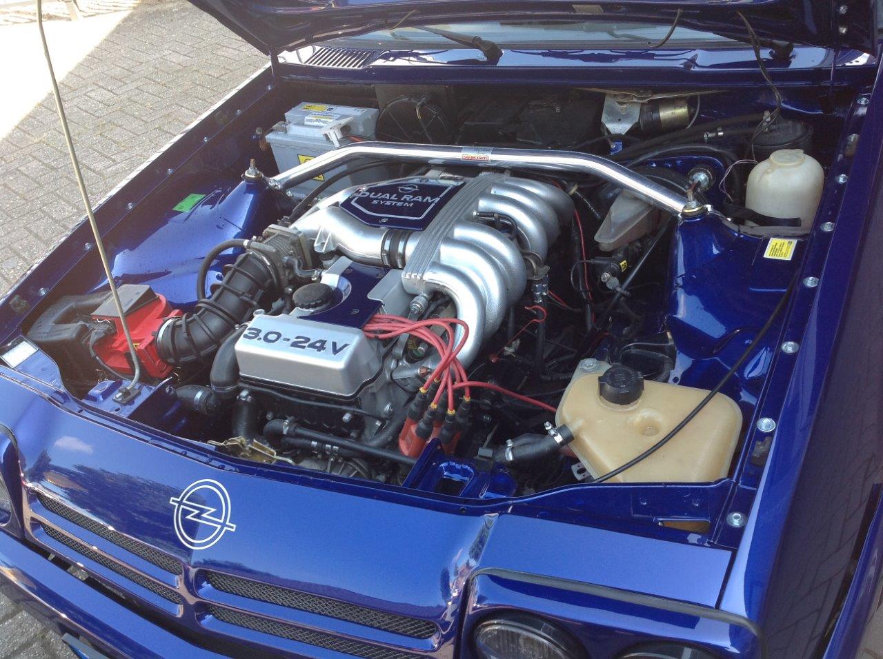 Opel Manta B 24V nr 12 (289)