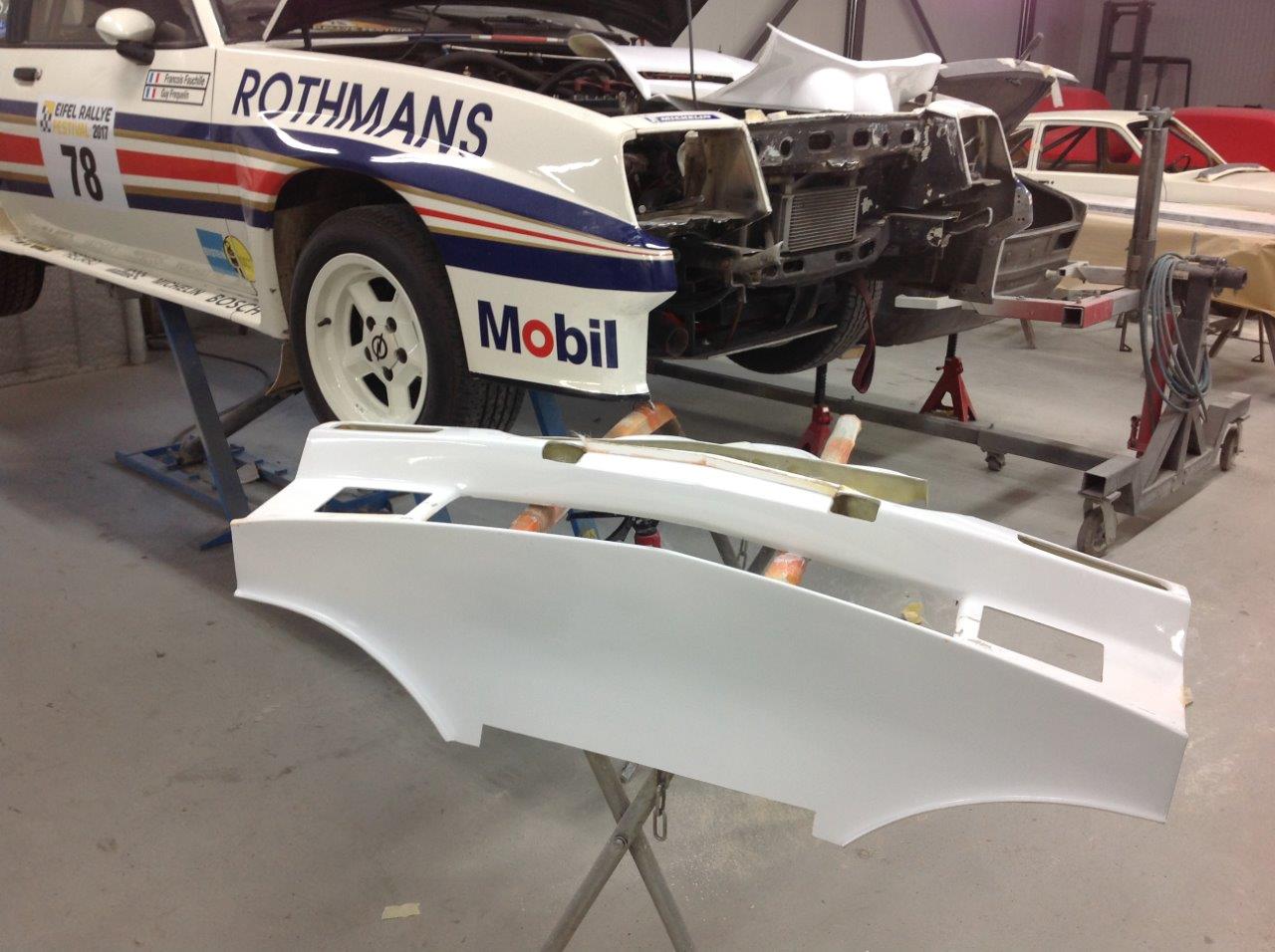 Opel Manta 400 Rothmans Lamp kit (113)