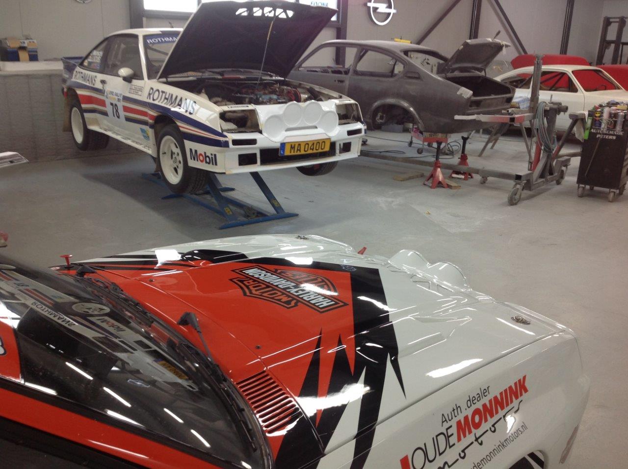 Opel Manta 400 Rothmans Lamp kit (142)