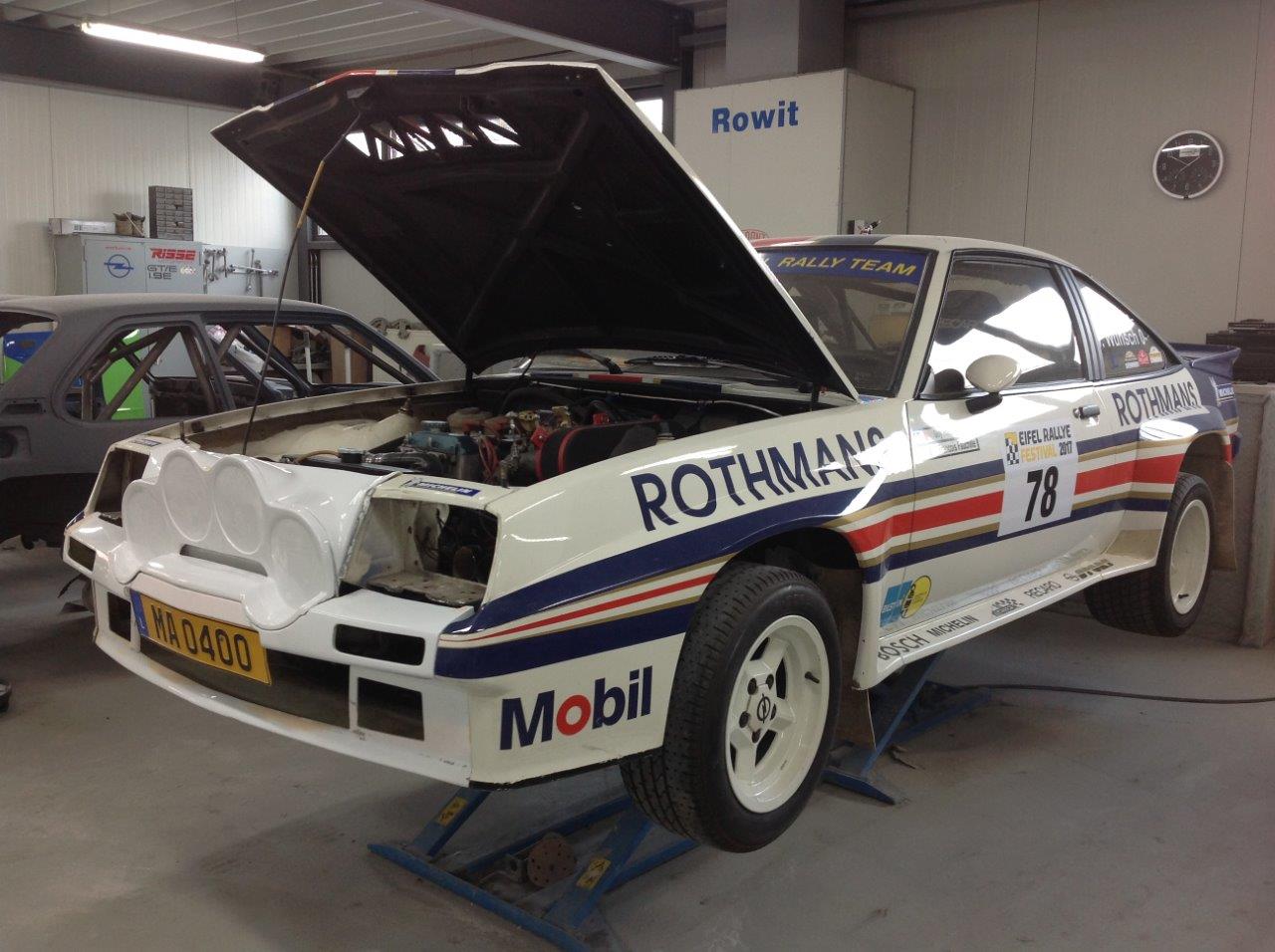 Opel Manta 400 Rothmans Lamp kit (144)