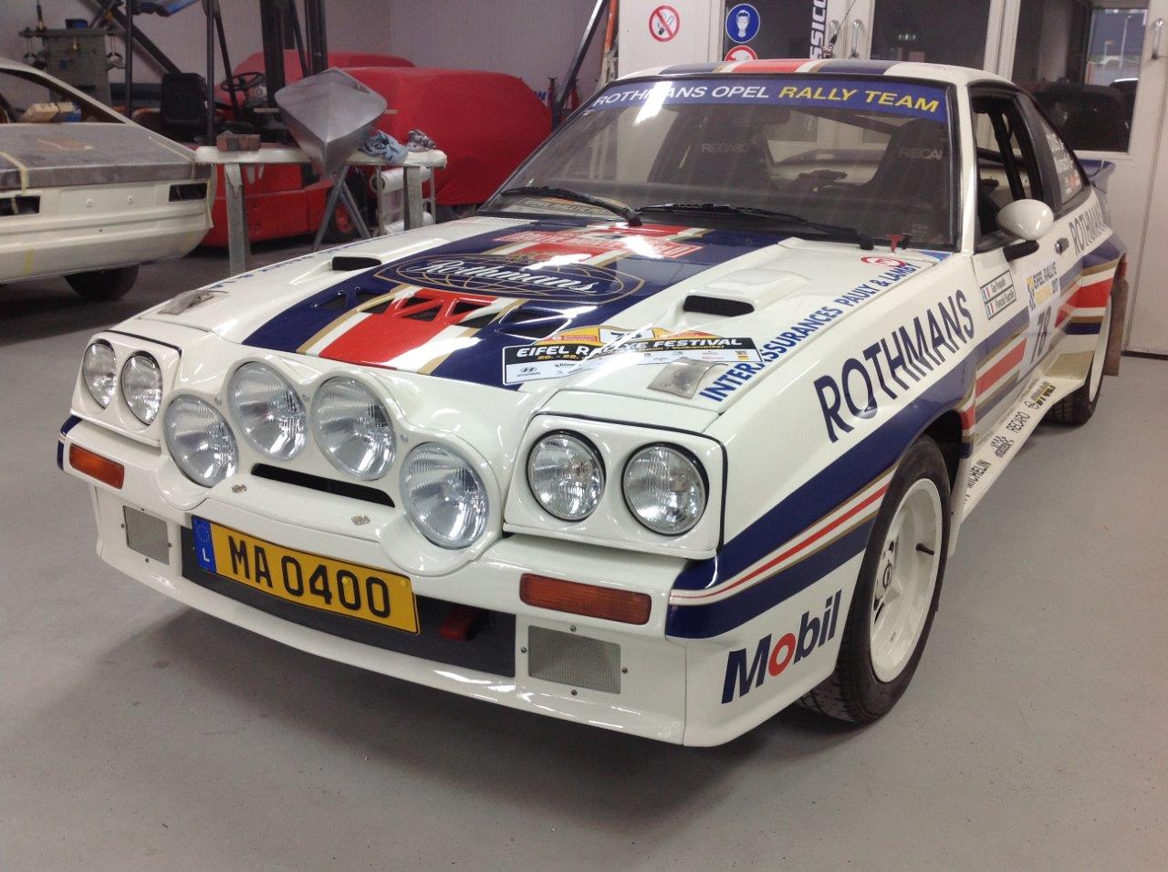 Opel Manta 400 Rothmans Lamp kit (159)