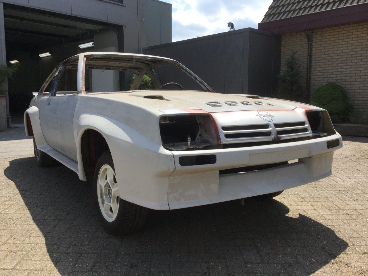 Opel-Manta-B-400-R14-111