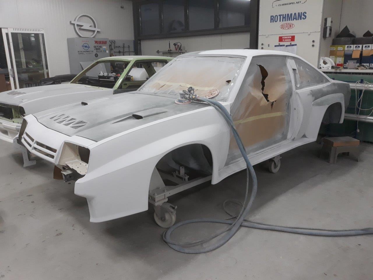 Opel-Manta-B-400-R14-167-303