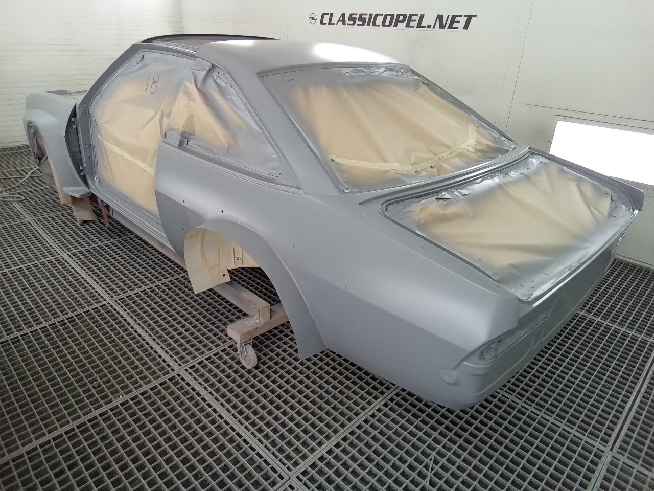 Opel-Manta-B-400-nr-18-212