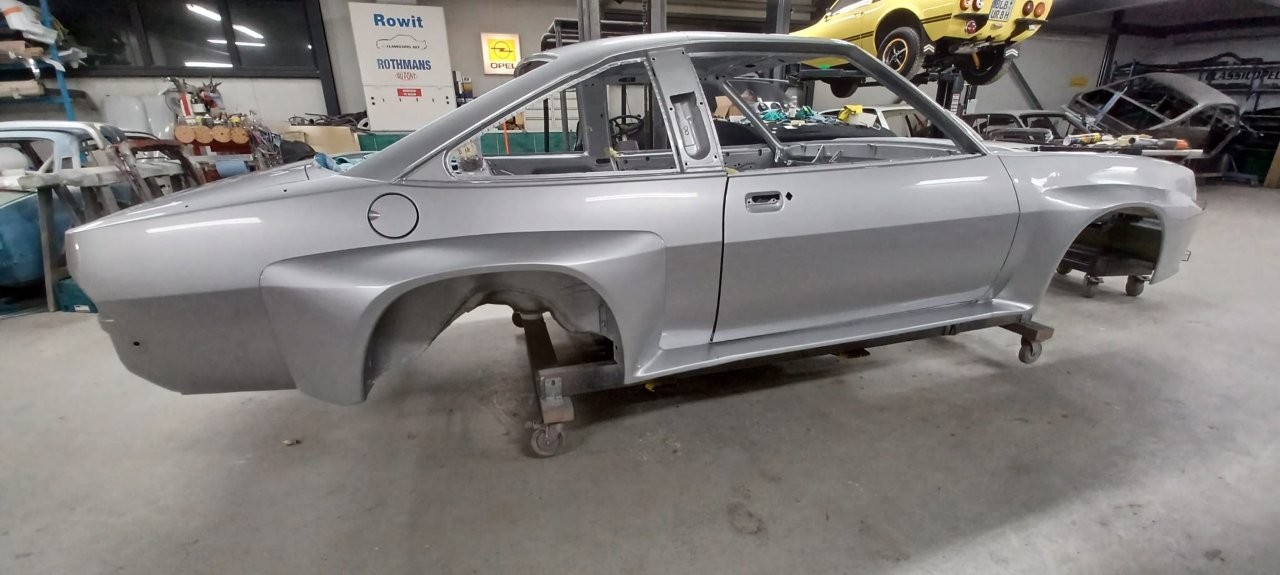 Opel-Manta-B-400-nr-18-328