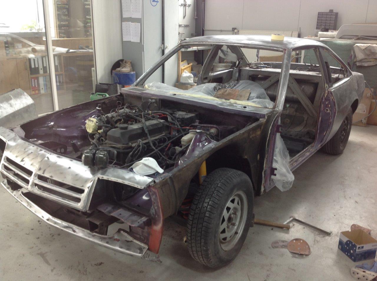 Opel Manta B Gsi 07 (126)