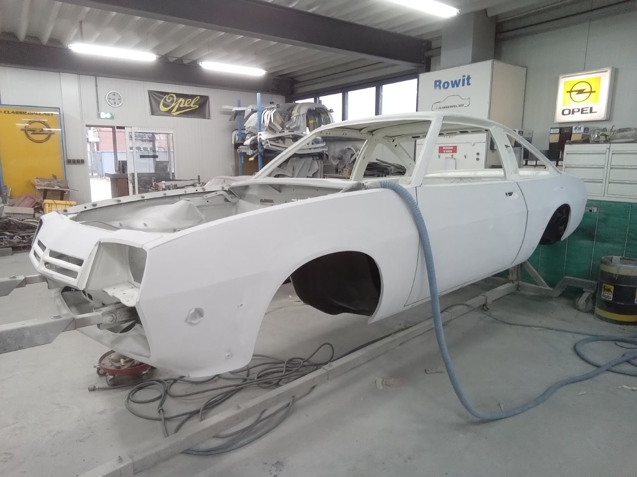 Opel-Manta-B-GSi-nr-17-282