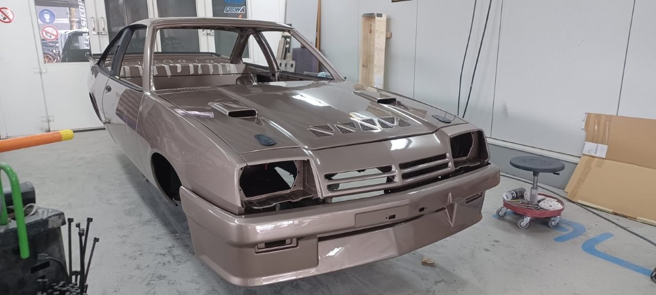 Opel-Manta-B-GSi-nr-17-410