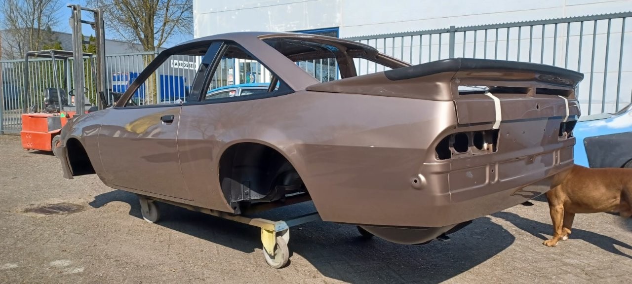 Opel-Manta-B-GSi-nr-17-415