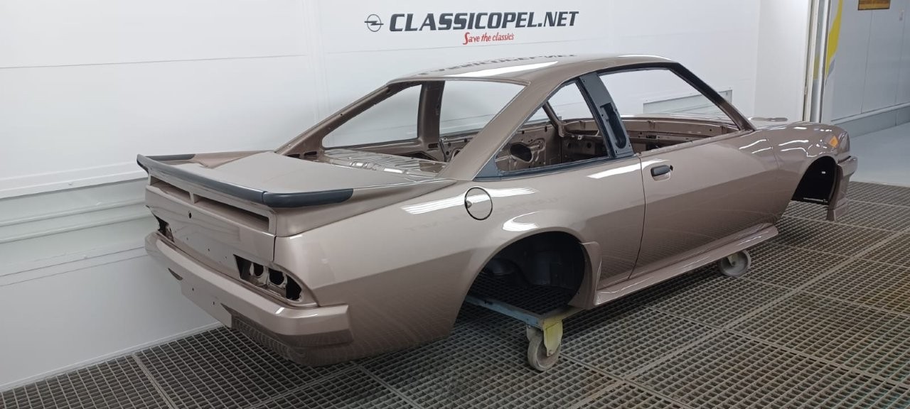 Opel-Manta-B-GSi-nr-17-426