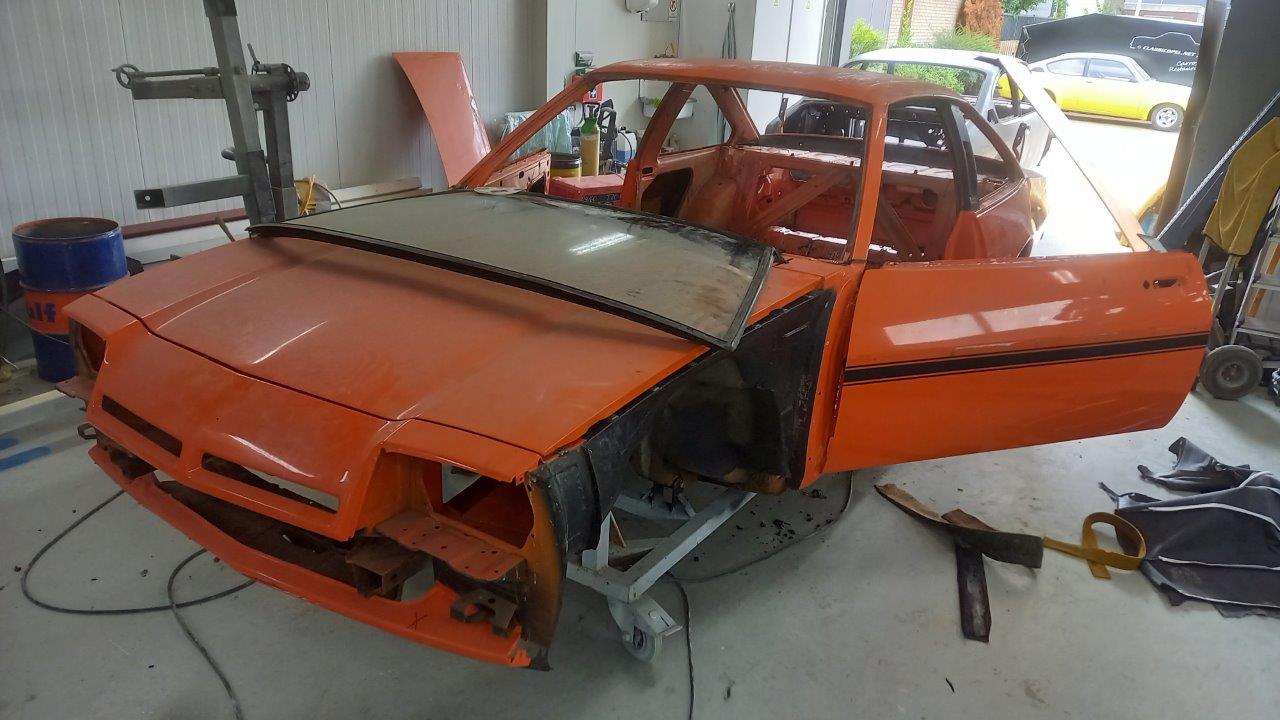 Opel-Manta-B-nr-16-123