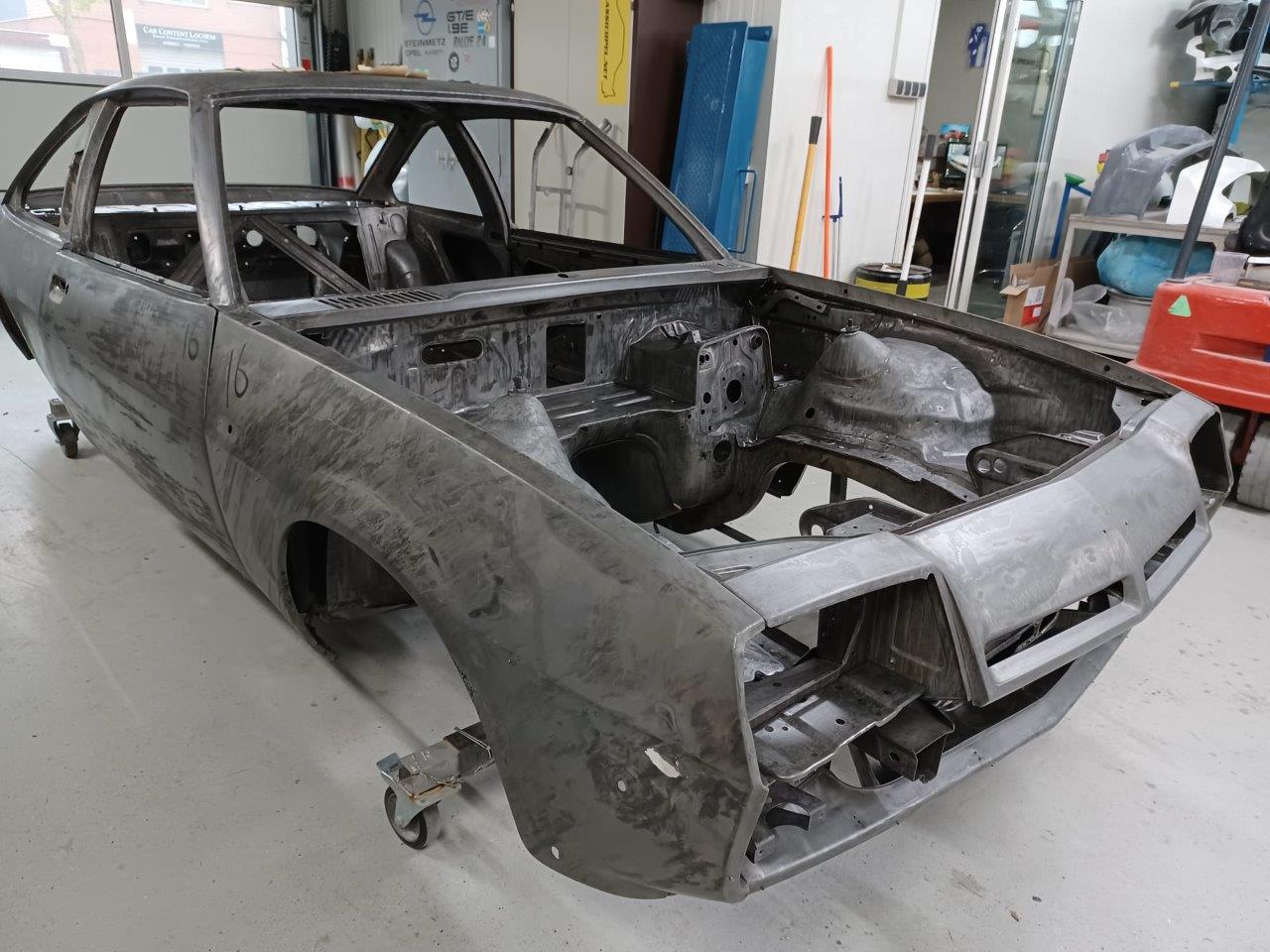 Opel-Manta-B-nr-16-136
