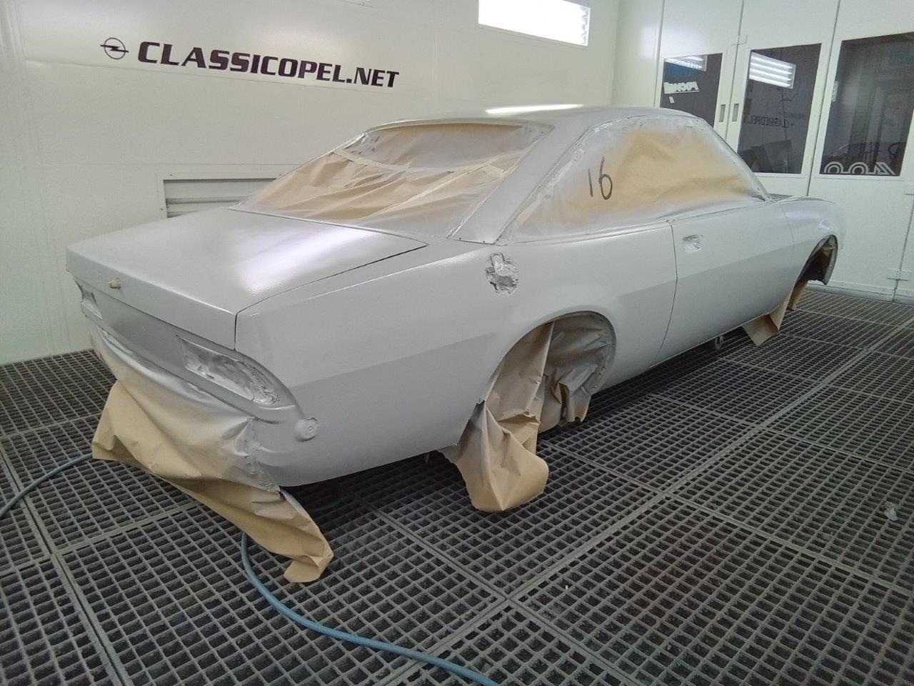Opel-Manta-B-nr-16-217