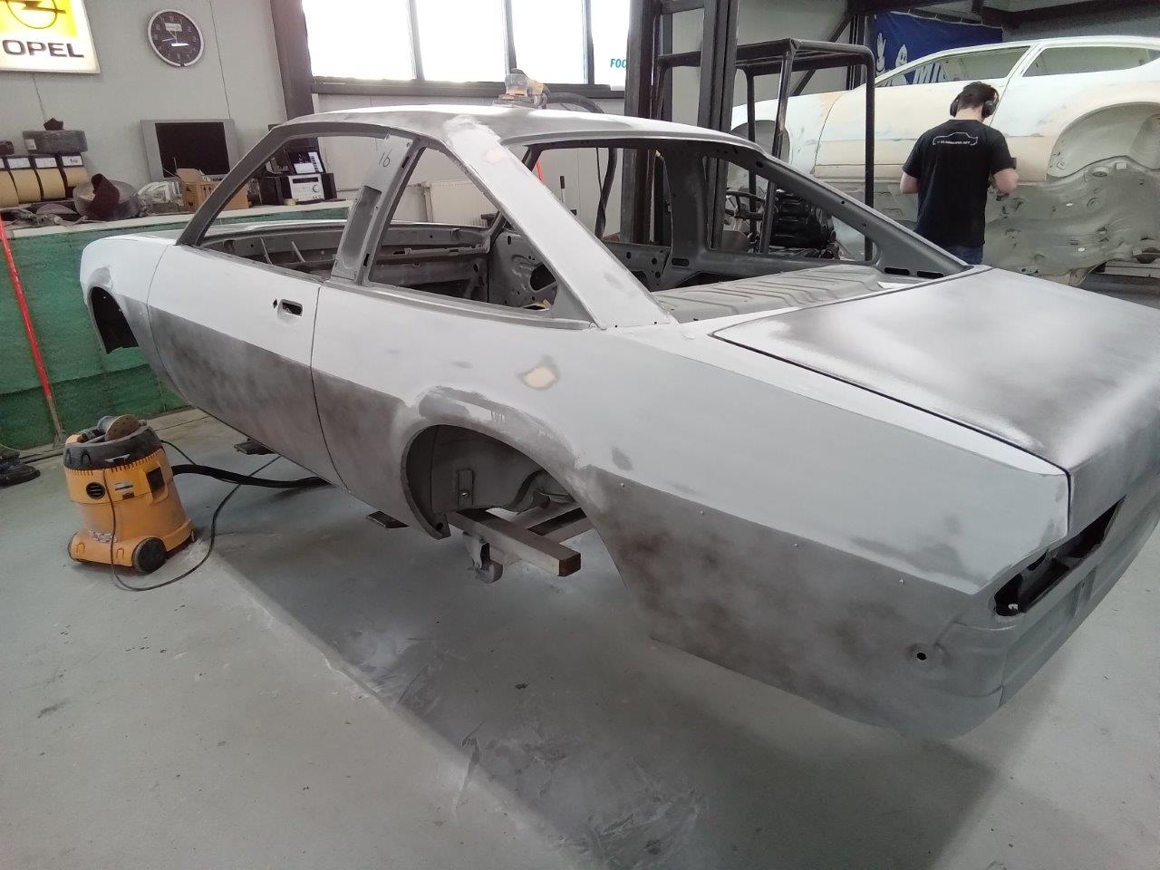 Opel-Manta-B-nr-16-227