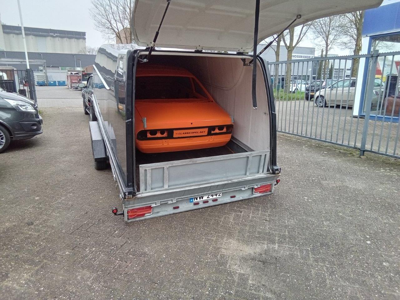 Opel-Manta-B-nr-16-333