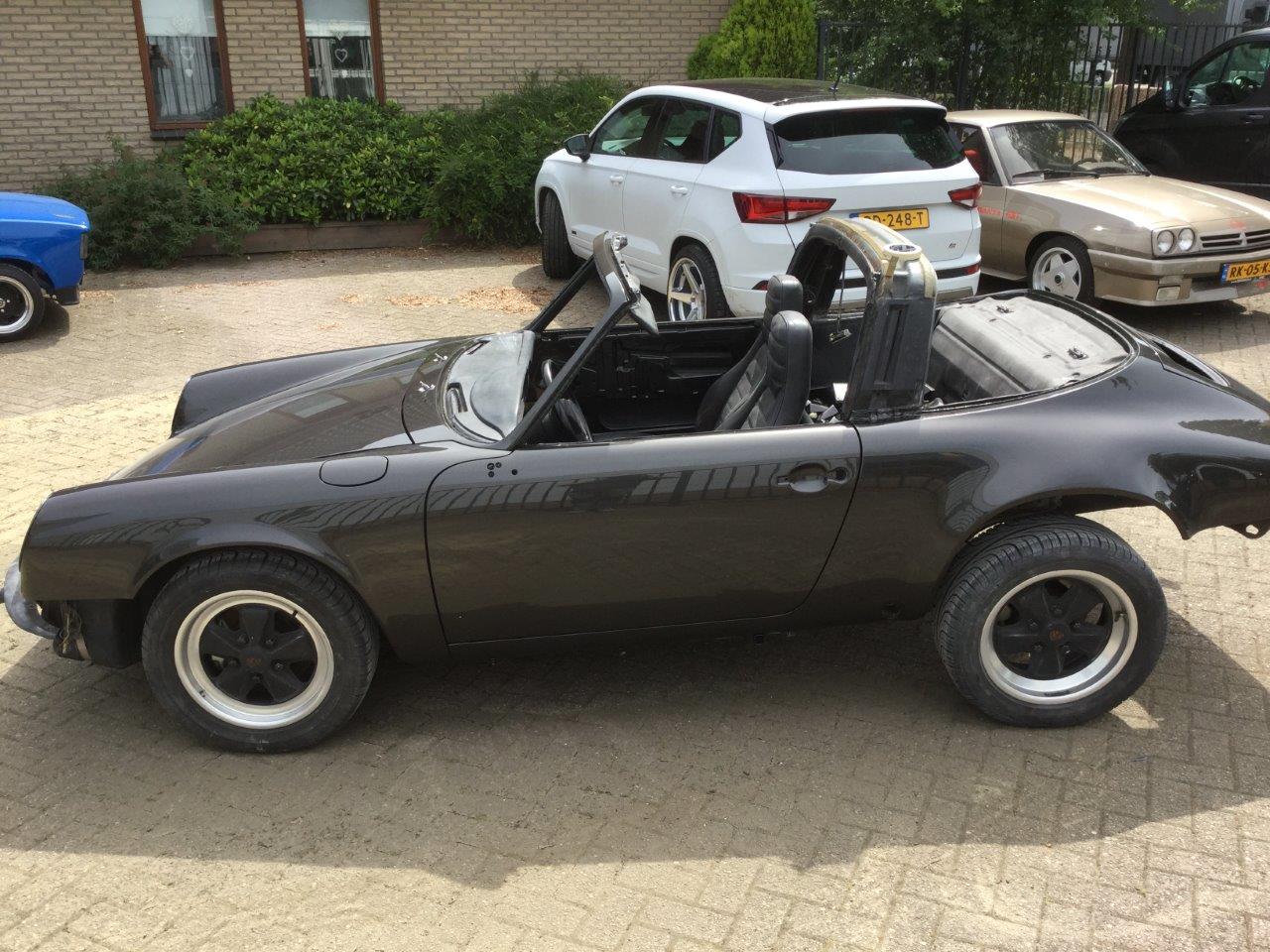 Porsche-911-Targa-158