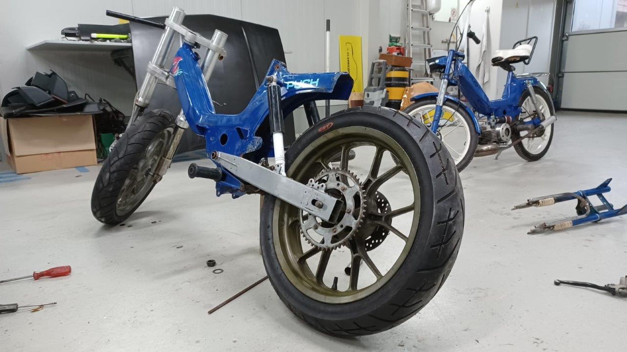 Puch-nr-01-121