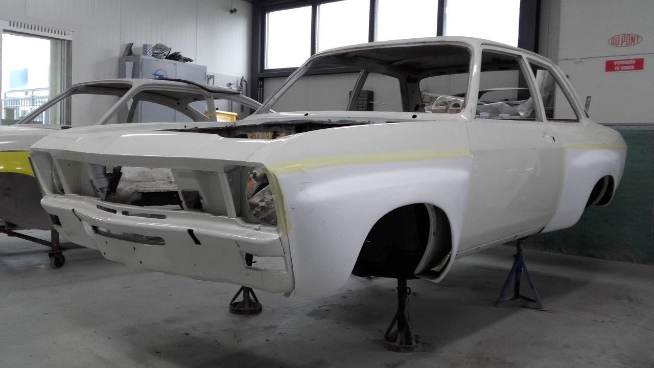 Opel Ascona A wit (156)