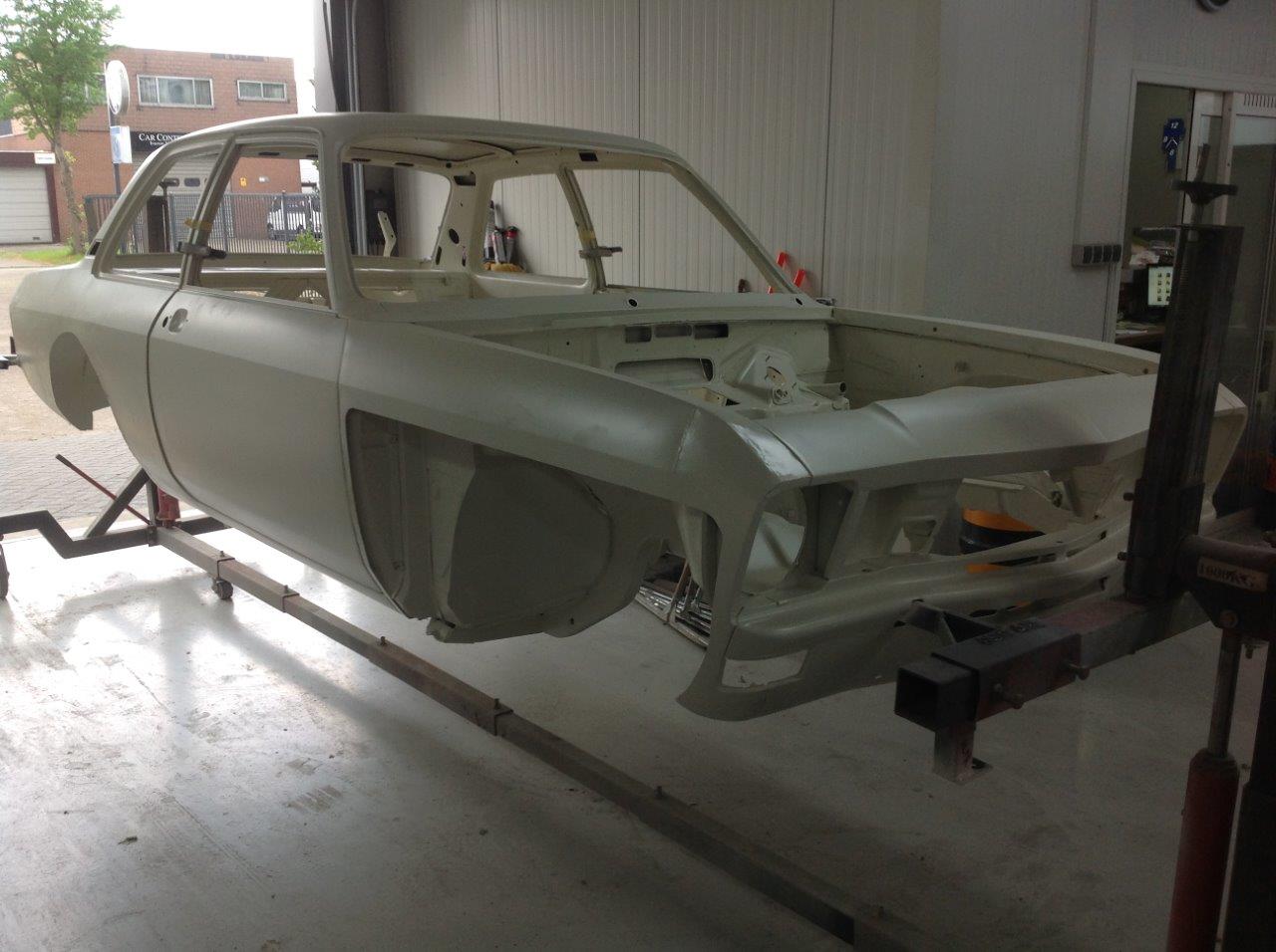 Opel Ascona A wit (213)