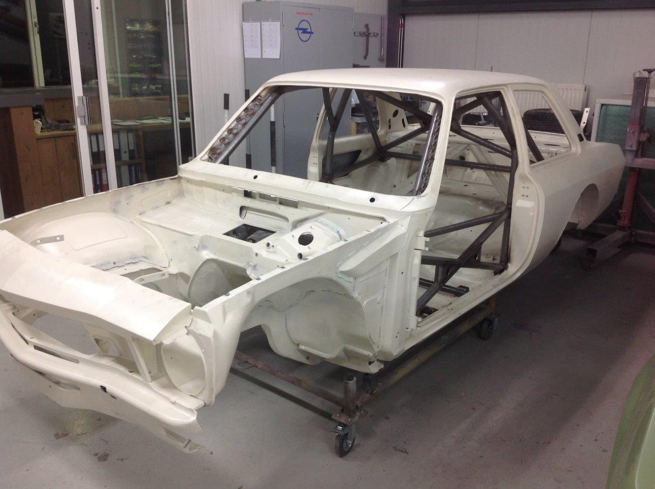 Opel Ascona A wit (238)