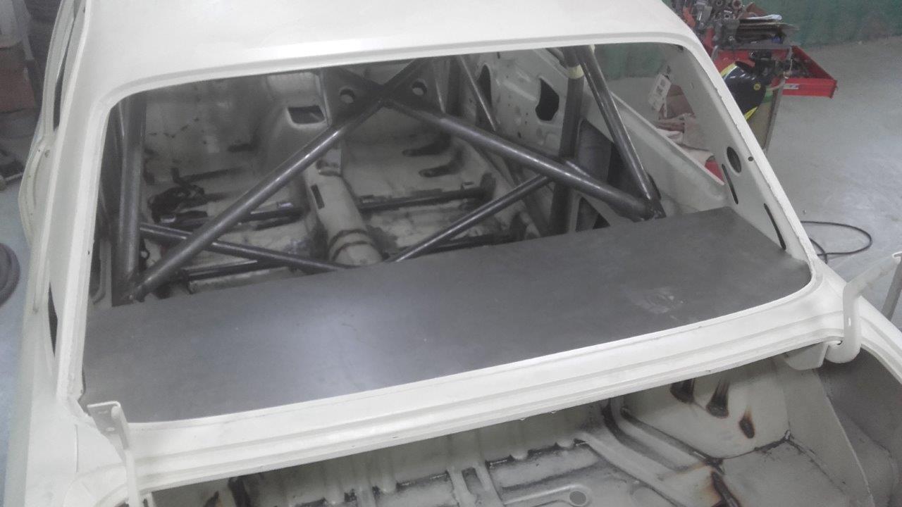 Opel Ascona A wit (261)